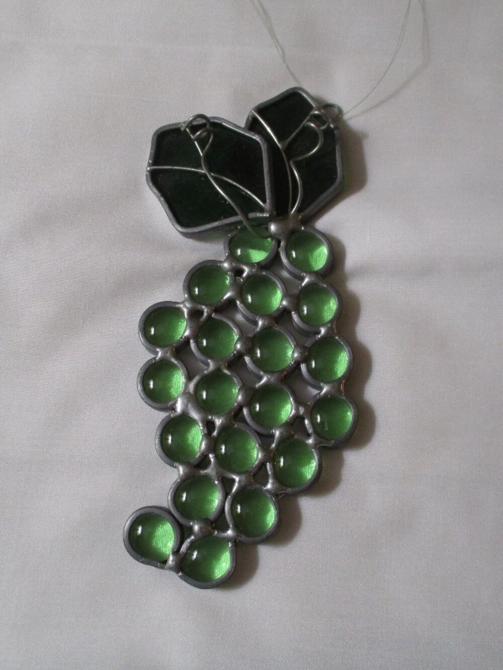 Vintage Green Grapes Glass Window Suncatcher